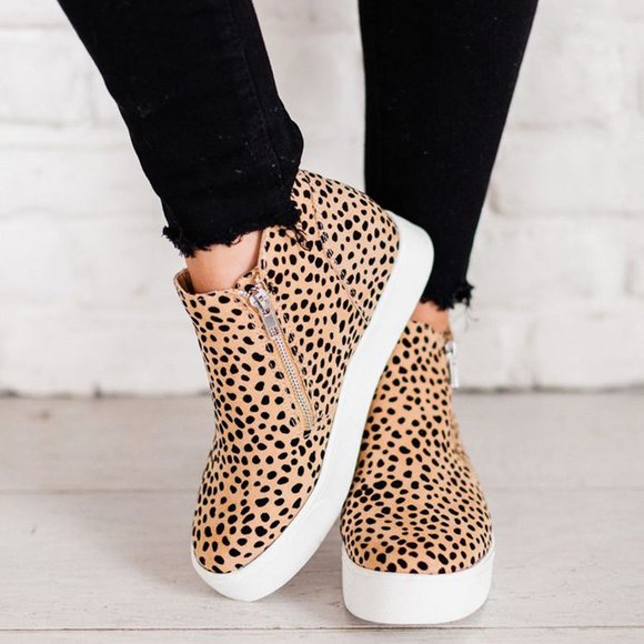 NEW🔥 Leopard Hidden Wedge Heel Sneaker Booties - Picture 3 of 3